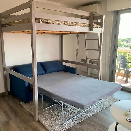 Superbe Studio A Louer Apartman